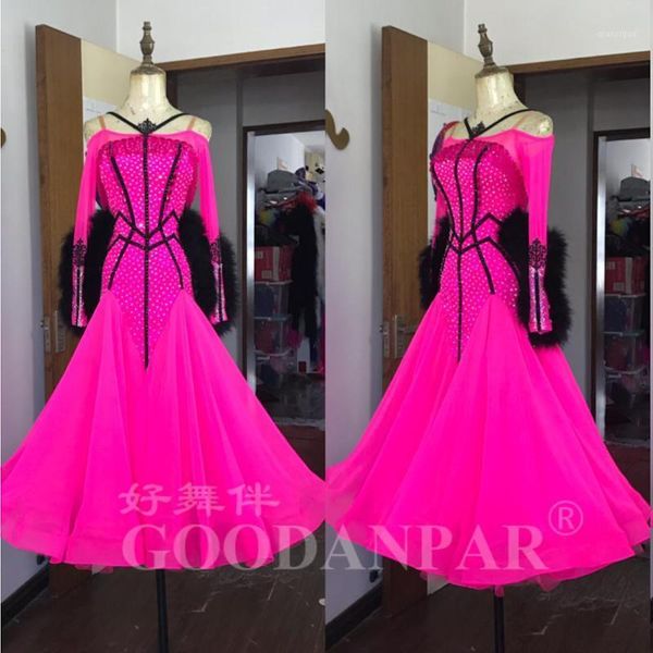 new design ballroom dance competition dresses modern waltz tango dance dress feather dress pink standaard goodanpar1, Black;red
new design ballroom dance competition dresses modern waltz tango dance dress feather dress pink standaard goodanpar1, Black;red