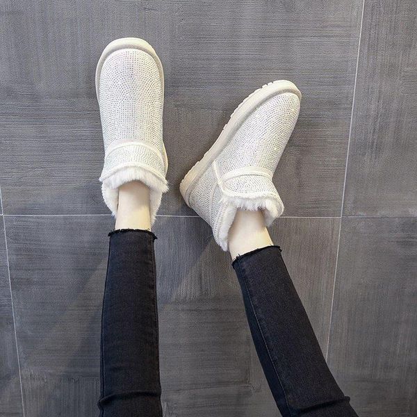 crystal snow boots flat women shoes plush ankle boots platform winter warm shoes casual slip-on women botas mujer, Black
crystal snow boots flat women shoes plush ankle boots platform winter warm shoes casual slip-on women botas mujer, Black