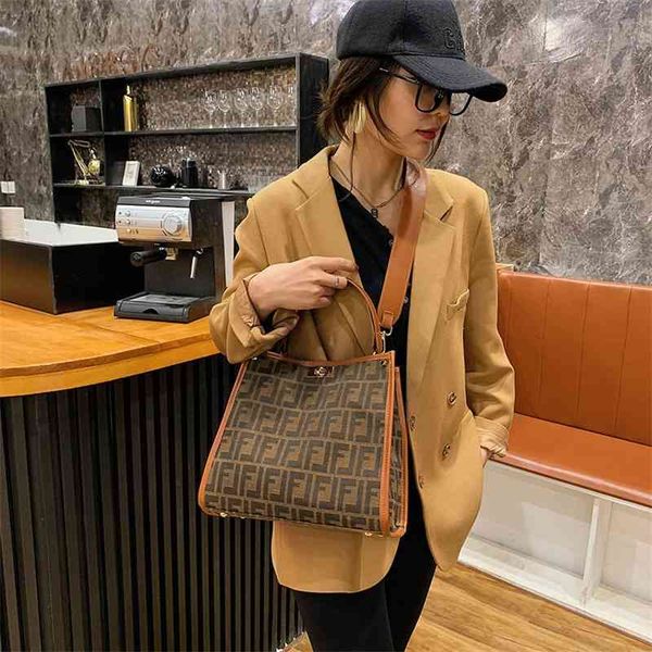 bag ins net red tide embroidery shopping portable large capacity single shoulder cross arm canvas bag 50% clearance sale
bag ins net red tide embroidery shopping portable large capacity single shoulder cross arm canvas bag 50% clearance sale