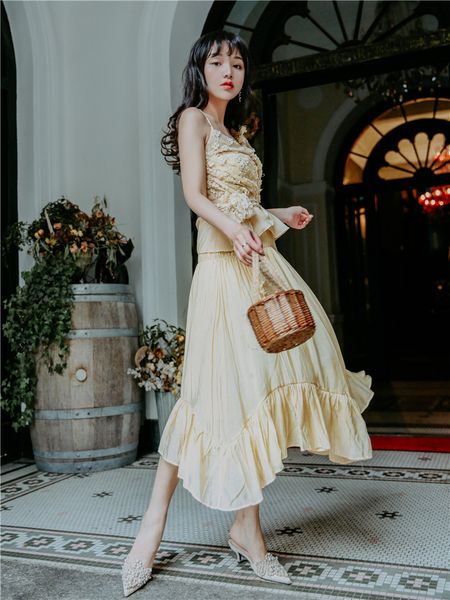 2021 sleeveless beige bow and stocking skirt cotton vintage female outfilts of two pieces put together women's long dress 0e3e, White
2021 sleeveless beige bow and stocking skirt cotton vintage female outfilts of two pieces put together women's long dress 0e3e, White