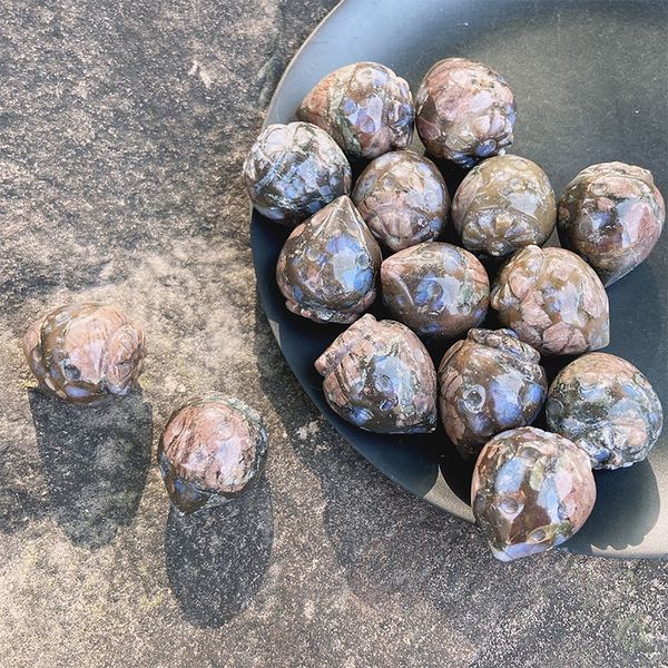carved semi-precious strawberry stone ornaments reiki healing chakra quartz blue labradorite gemstones hand piece home decoration acc, Black
carved semi-precious strawberry stone ornaments reiki healing chakra quartz blue labradorite gemstones hand piece home decoration acc, Black