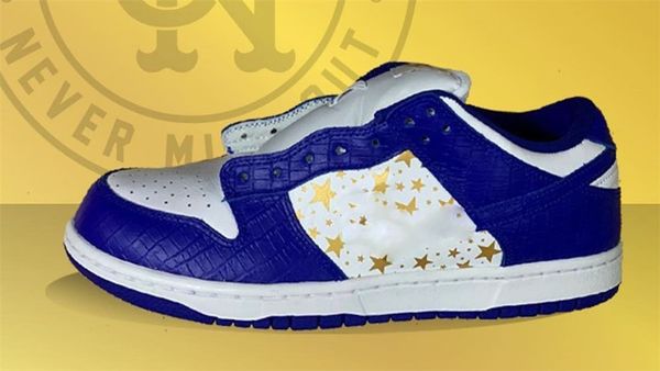 2020sup release sb authentic dunk stars brown blue metallic gold green black dunk men outdoor shoes low skateboard sneakers with box
2020sup release sb authentic dunk stars brown blue metallic gold green black dunk men outdoor shoes low skateboard sneakers with box