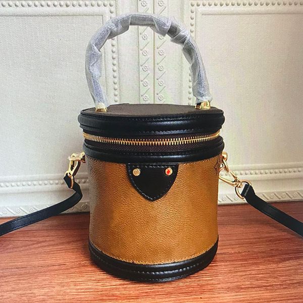 m43986 women luxurys shoulder bags cosmetic bag women handbag leather zipper bags cylinder cases toiletry kits bag
m43986 women luxurys shoulder bags cosmetic bag women handbag leather zipper bags cylinder cases toiletry kits bag