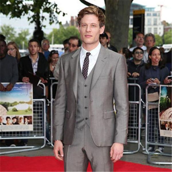 men's suits & blazers handsome groom formal men suit 3 piecse(jacket+pants+vest+tie) wedding tuxedos prom slim fit clothes masculino 19, White;black
men's suits & blazers handsome groom formal men suit 3 piecse(jacket+pants+vest+tie) wedding tuxedos prom slim fit clothes masculino 19, White;black