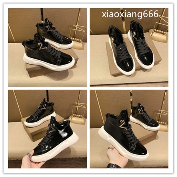 high-end series of casual high-men's shoes, classic design, perfect casual style, upper with brand embossing,wear-resistant lightweight, Black
high-end series of casual high-men's shoes, classic design, perfect casual style, upper with brand embossing,wear-resistant lightweight, Black