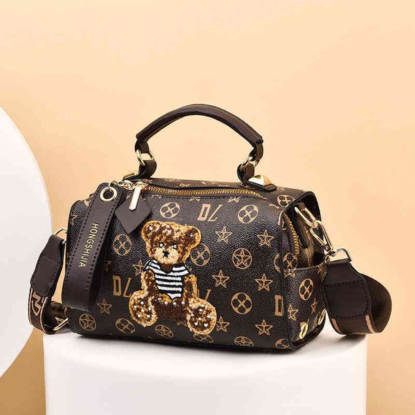 2022 factory outlet texture portable boston pillow old flower women's bag large capacity single shoulder messenger bag xffx
2022 factory outlet texture portable boston pillow old flower women's bag large capacity single shoulder messenger bag xffx