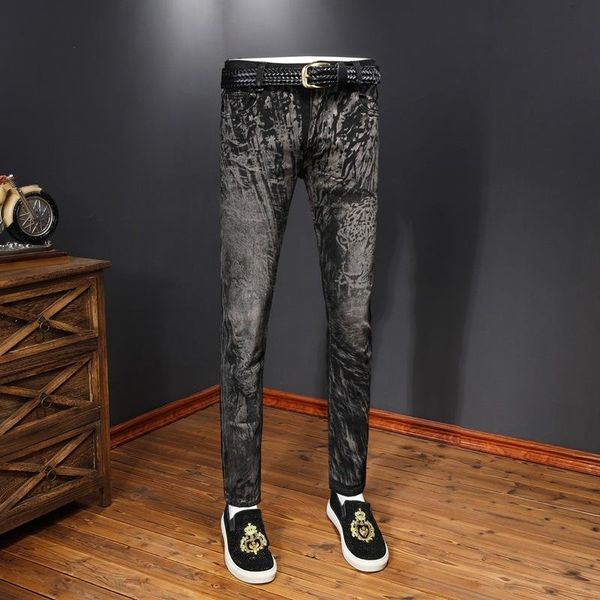 european station men's clothing 2021 autumn and winter new korean washed-out printed jeans youth mid-waist pencil pants trousers, Blue
european station men's clothing 2021 autumn and winter new korean washed-out printed jeans youth mid-waist pencil pants trousers, Blue