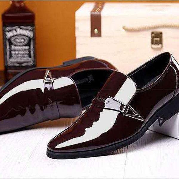 new fashion leather wedding shoes pointed toe formal male dress shoes slip-on men loafers oxford business zapatos hombre, Black
new fashion leather wedding shoes pointed toe formal male dress shoes slip-on men loafers oxford business zapatos hombre, Black