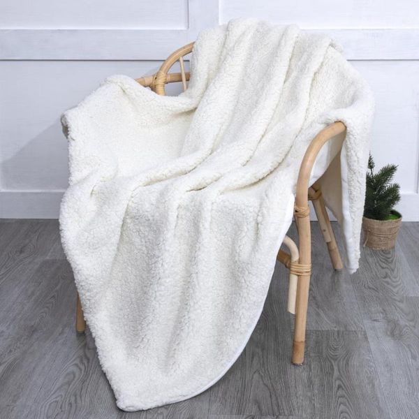 2021 new winter double layer warm soft blanket knitted soft portable autumn and spring blankets for beds sofa home office
2021 new winter double layer warm soft blanket knitted soft portable autumn and spring blankets for beds sofa home office
