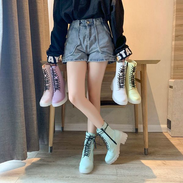 timeline 2020 new layers transparent square hook around the nose women shoes casual plus size motorboots, Black
timeline 2020 new layers transparent square hook around the nose women shoes casual plus size motorboots, Black