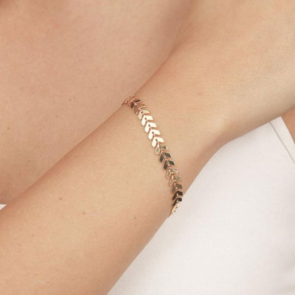 simple punk arrow sequins bracelets bangles snake bone aircraft chain bracelet bangle jewelry for women, Black
simple punk arrow sequins bracelets bangles snake bone aircraft chain bracelet bangle jewelry for women, Black
