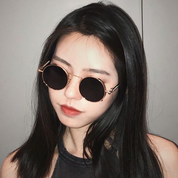 2020 men's women's retro design steampunk sunglasses vampire metal retro round sunglasses ins driving mirror uv, White;black
2020 men's women's retro design steampunk sunglasses vampire metal retro round sunglasses ins driving mirror uv, White;black
