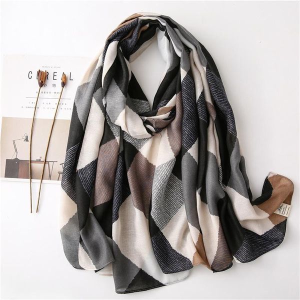 2020 fashion geometric scarf rhombus women long shawl popular design scarves and shawls muslim hijabs, Blue;gray
2020 fashion geometric scarf rhombus women long shawl popular design scarves and shawls muslim hijabs, Blue;gray