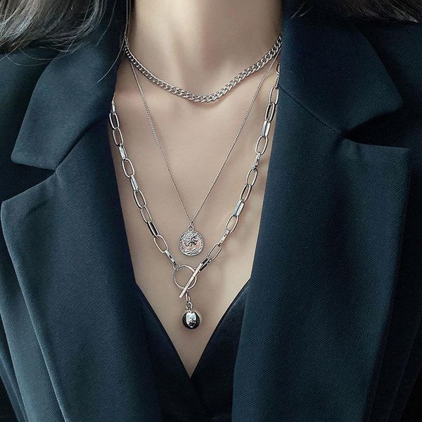 chokers double layered necklace hip hop clavicle chain european and american temperament retro wind female trend niche pendant, Golden;silver
chokers double layered necklace hip hop clavicle chain european and american temperament retro wind female trend niche pendant, Golden;silver