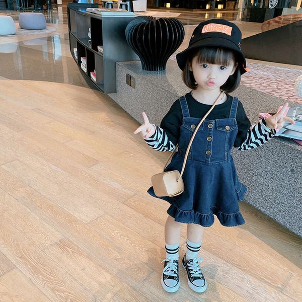 2021 new duo spring orange girls' wear denim strap middle and small children's vt skirt drs, Red;yellow 
2021 new duo spring orange girls' wear denim strap middle and small children's vt skirt drs, Red;yellow