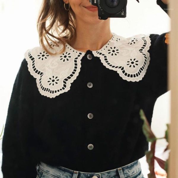 2020 autumn and winter new embroidery lapel knitted cardigan alpaca blended long-sleeved sweater women1, White
2020 autumn and winter new embroidery lapel knitted cardigan alpaca blended long-sleeved sweater women1, White