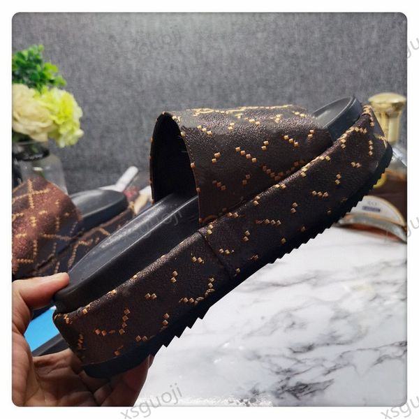 new women slippers embroidered cotton platform flip flop letter canvas flat mules lady design sandals summer stylist shoes printed slipper, Black
new women slippers embroidered cotton platform flip flop letter canvas flat mules lady design sandals summer stylist shoes printed slipper, Black