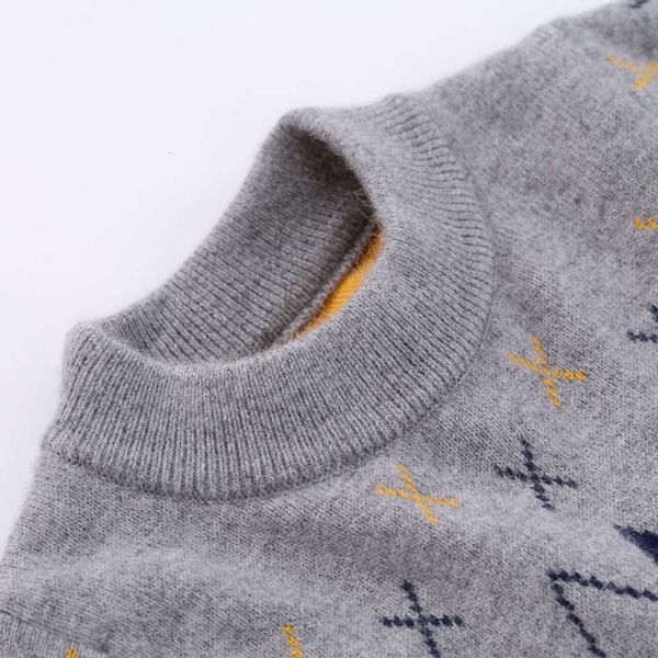 sweater thickened boy's pullover cashmere baby's middle large children's wear autumn and winter 483e, Blue 
sweater thickened boy's pullover cashmere baby's middle large children's wear autumn and winter 483e, Blue