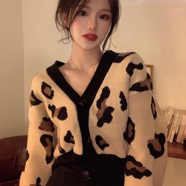2020 autumn winter new leopard print spot knit v-neck long sleeve sweater1, White 
2020 autumn winter new leopard print spot knit v-neck long sleeve sweater1, White