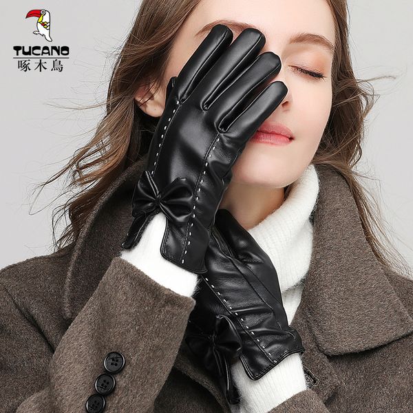 woodpecker skin women cycling in plush warm windproof winter touch screen riding driving gloves
woodpecker skin women cycling in plush warm windproof winter touch screen riding driving gloves