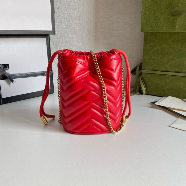 4-colour luxury designer mini bucket bag shoulder bags handbag women's fashion leather handbags handbag wholesale removable shoulders s
4-colour luxury designer mini bucket bag shoulder bags handbag women's fashion leather handbags handbag wholesale removable shoulders s