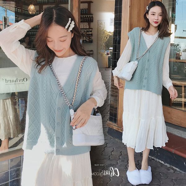 xiaoxiangfeng net honghuai pregnant women's autumn dress fashionable foreign style sweater vest fairy mother two piece suit, White
xiaoxiangfeng net honghuai pregnant women's autumn dress fashionable foreign style sweater vest fairy mother two piece suit, White