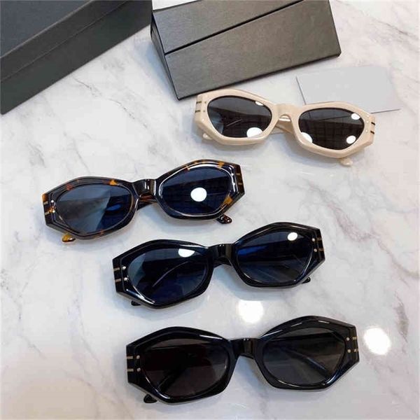 70% off clearance online new family personalized small square oval sunglasses same sunglasses signature b1u, White;black
70% off clearance online new family personalized small square oval sunglasses same sunglasses signature b1u, White;black