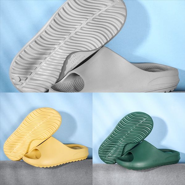 eelq designer rubber slipper causal floral brocade men slipper gear bottoms cat slide sock flip flops women striped beach sandal, Black
eelq designer rubber slipper causal floral brocade men slipper gear bottoms cat slide sock flip flops women striped beach sandal, Black