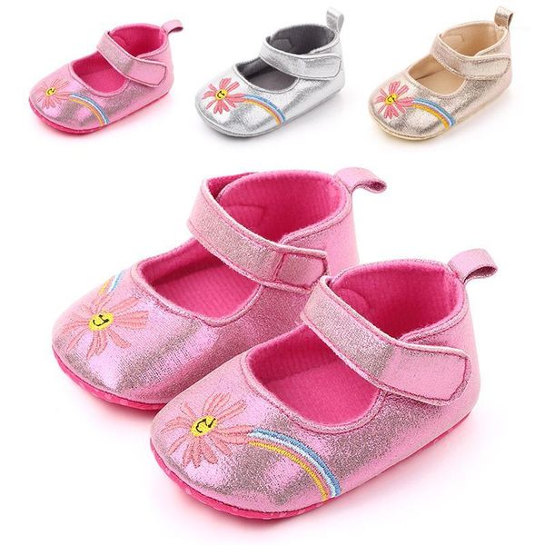first walkers baby girl shoes pu leather princess embroidered born moccasins booties for girls1
first walkers baby girl shoes pu leather princess embroidered born moccasins booties for girls1