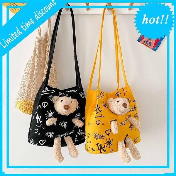 cute bear canvas bucket women's autumn and winter 2020 new xiaoqing trendy ins versatile portable shoulder bag
cute bear canvas bucket women's autumn and winter 2020 new xiaoqing trendy ins versatile portable shoulder bag
