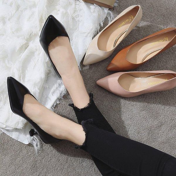 6 cm thin heels work single shoes 2021 fall new shallow mouth fashion high heels professional pumps simple elegant womens shoes, Black
6 cm thin heels work single shoes 2021 fall new shallow mouth fashion high heels professional pumps simple elegant womens shoes, Black