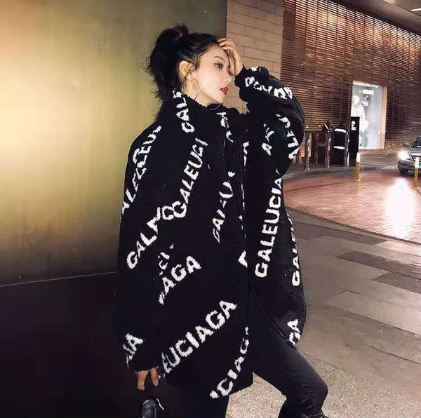 popular logo lamb feather coat for women autumn winter 2020 new fashion versatile loose letter coat large size,08, Black;brown
popular logo lamb feather coat for women autumn winter 2020 new fashion versatile loose letter coat large size,08, Black;brown