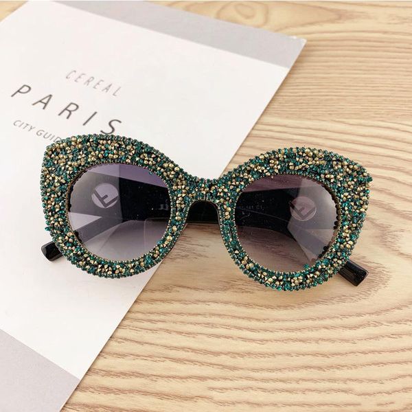 sunglasses 2021 vintage brand design ladies cat eye women diamond frame luxury sun glasses for female party, White;black
sunglasses 2021 vintage brand design ladies cat eye women diamond frame luxury sun glasses for female party, White;black
