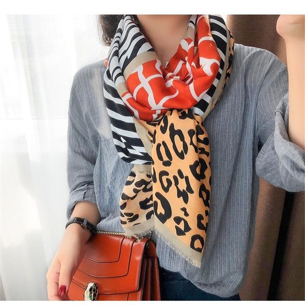 2020 new style spring and summer women leopard print cotton scarf ladies popular beach big shawl fashion headcloth, Blue;gray
2020 new style spring and summer women leopard print cotton scarf ladies popular beach big shawl fashion headcloth, Blue;gray