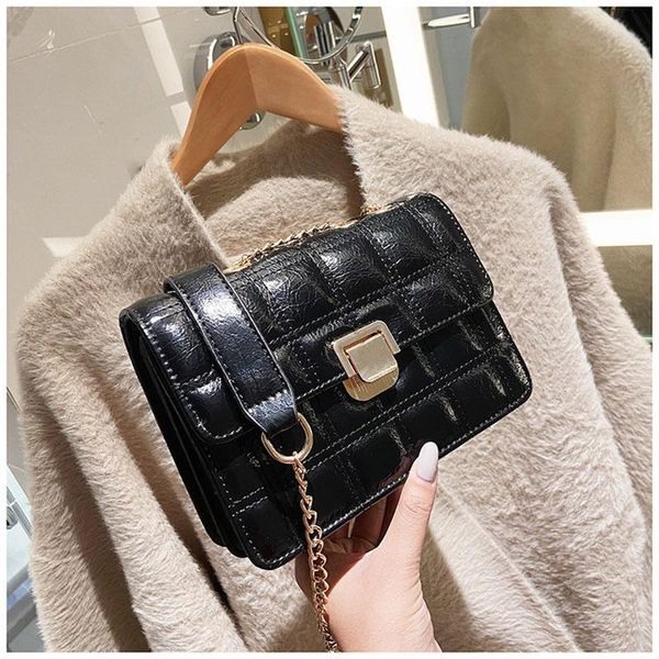 shoulder bags retro small women's autumn and winter 2021 korean style simple fashion chain crossbody square bag 31169
shoulder bags retro small women's autumn and winter 2021 korean style simple fashion chain crossbody square bag 31169