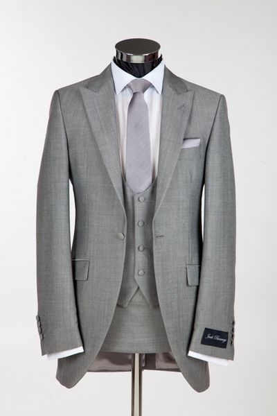 real p light grey groom tuxedos peak lapel man work suit prom party business suit (jacket+pants+vest+tie) no:900, Black;gray
real p light grey groom tuxedos peak lapel man work suit prom party business suit (jacket+pants+vest+tie) no:900, Black;gray
