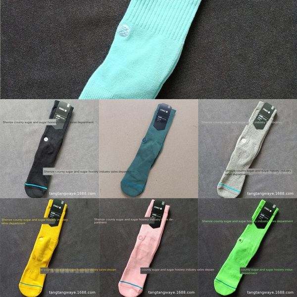 ogbi профессиональные спортивные велосипедежные мужские носки, короткие трубки полотенце нижних чулок носки для позиции бегущий фитнес трена, Black
ogbi профессиональные спортивные велосипедежные мужские носки, короткие трубки полотенце нижних чулок носки для позиции бегущий фитнес трена, Black