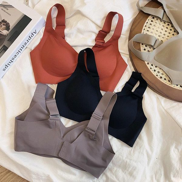 simple and comfortable wide straps bralette zero pressure no steel ring no trace one-piece latex bra collect the breast lingerie1, Red;black
simple and comfortable wide straps bralette zero pressure no steel ring no trace one-piece latex bra collect the breast lingerie1, Red;black
