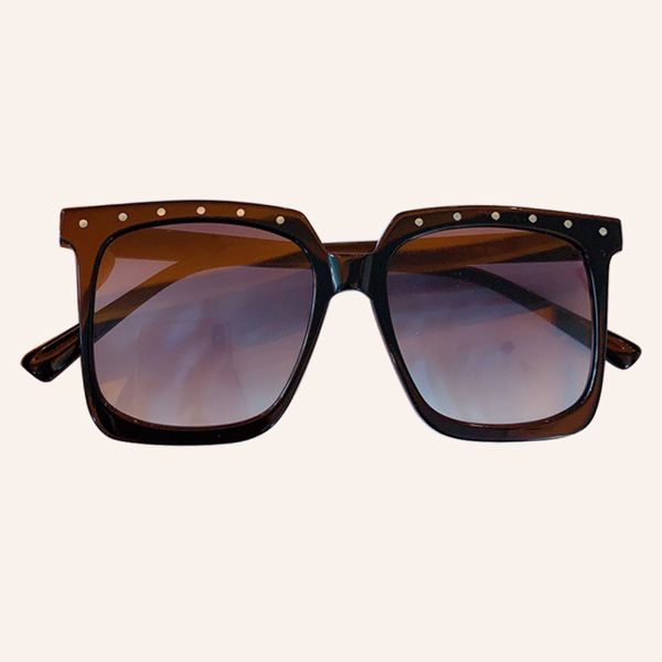 square new female designer retro-mirror fashion rebite sunglasses lunette soleil femme zhwl, White;black
square new female designer retro-mirror fashion rebite sunglasses lunette soleil femme zhwl, White;black