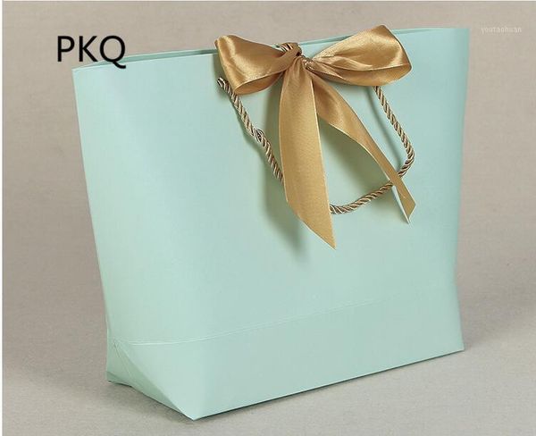 gift wrap 20pcs paper box packaging gold ribbon handle bags wedding birthday party favor candy bags1
gift wrap 20pcs paper box packaging gold ribbon handle bags wedding birthday party favor candy bags1