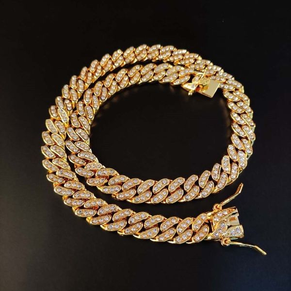 luxury men/women hip hop iced out bling chain necklace pave setting 11mm miami cuban cha necklaces hiphop jewelry fashion gifts fashion desi, Golden;silver
luxury men/women hip hop iced out bling chain necklace pave setting 11mm miami cuban cha necklaces hiphop jewelry fashion gifts fashion desi, Golden;silver