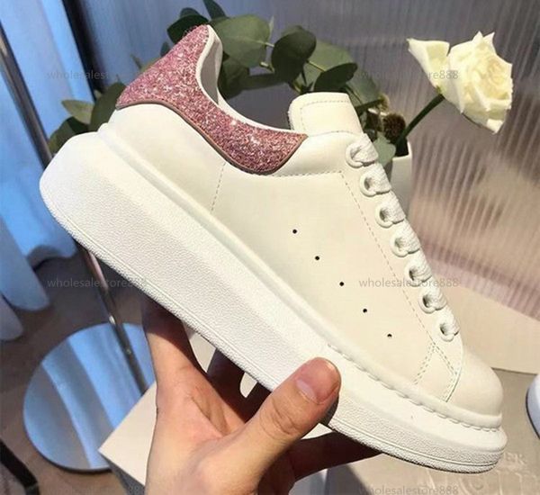 2021 new classic women men velvet casual shoes lace-up white black leather cycling shoes comfortable mens flat sports shoes, Black;red
2021 new classic women men velvet casual shoes lace-up white black leather cycling shoes comfortable mens flat sports shoes, Black;red