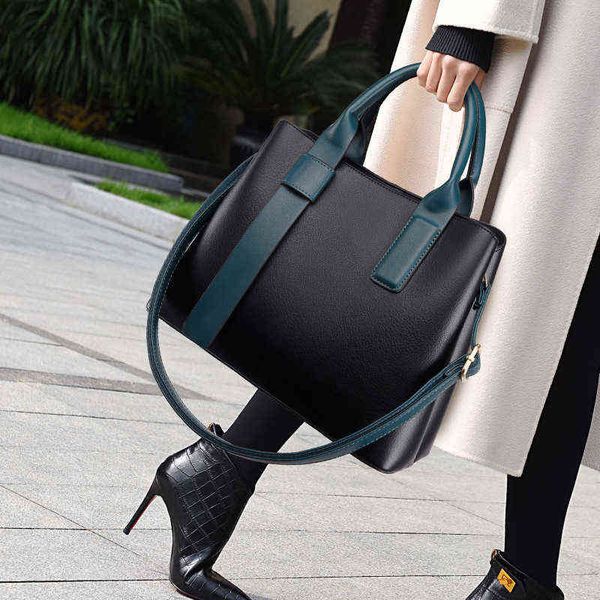 nxy evening bags 2022 new three compartment handbag women's messenger single shoulder bag simple contrast color 220211
nxy evening bags 2022 new three compartment handbag women's messenger single shoulder bag simple contrast color 220211