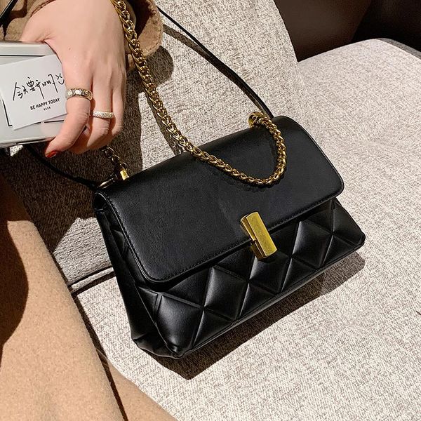 cross body design women shoulder crossbody bags 2021 vintage leather handbags totes female purses ladies messenger
cross body design women shoulder crossbody bags 2021 vintage leather handbags totes female purses ladies messenger