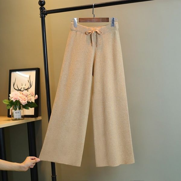 2021 new oversized knitting women's solid empire elastic waist ankle knit length leg loose pants office lady winter 2kib, Black;white
2021 new oversized knitting women's solid empire elastic waist ankle knit length leg loose pants office lady winter 2kib, Black;white