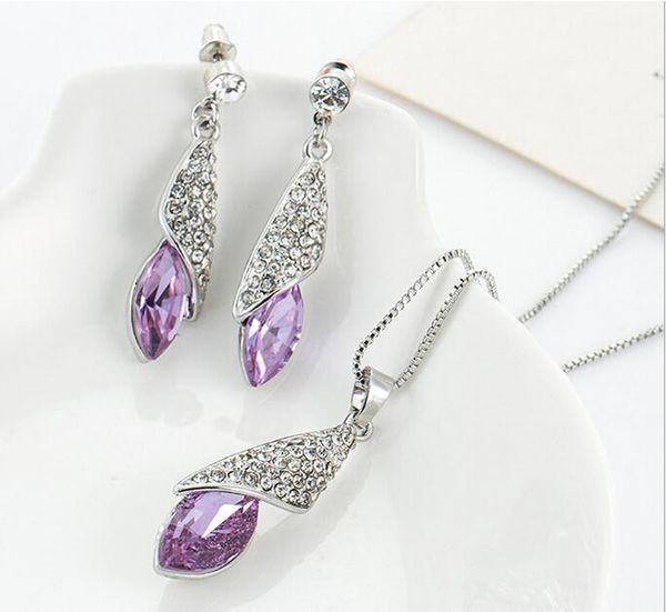 Top quality Austrian Crystal Necklaces and earrings set Fashion Jewelry set Wholesale ZXJ4156, Silver
Top quality Austrian Crystal Necklaces and earrings set Fashion Jewelry set Wholesale ZXJ4156, Silver