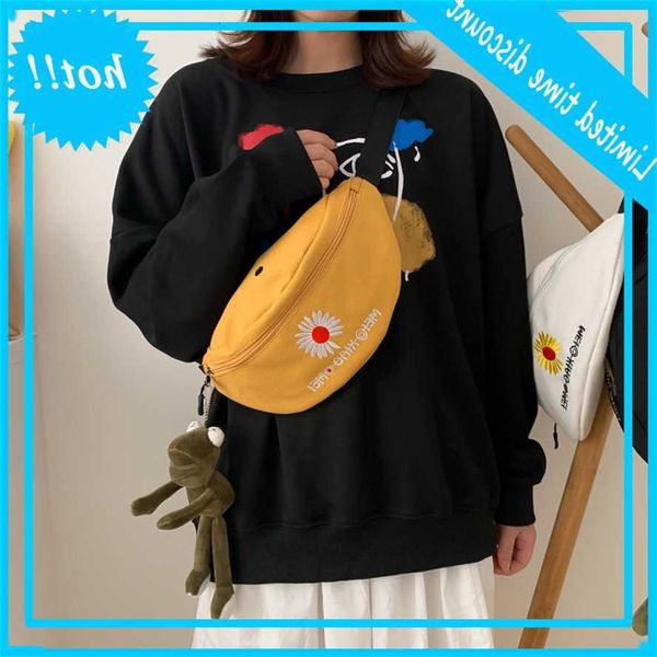 net red canvas women's 2020 new korean fashion popular chest ins girls' versatile cross waist bag trend
net red canvas women's 2020 new korean fashion popular chest ins girls' versatile cross waist bag trend