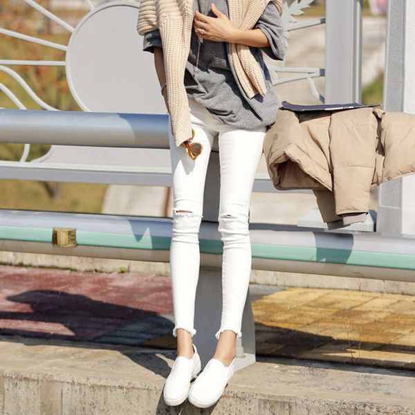 korean autumn high waist thin black knee hole jeans women's leg pants white raw hem capris, Blue
korean autumn high waist thin black knee hole jeans women's leg pants white raw hem capris, Blue