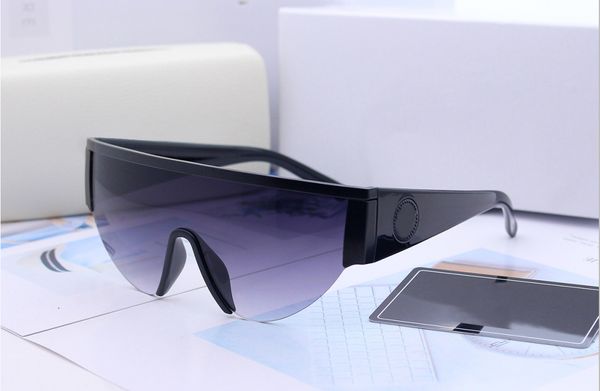 2021 new luxur classic pilot sunglasses designer brand fashion mens womens sun glasses eyewear metal glass lenses with box trxhr, White;black
2021 new luxur classic pilot sunglasses designer brand fashion mens womens sun glasses eyewear metal glass lenses with box trxhr, White;black