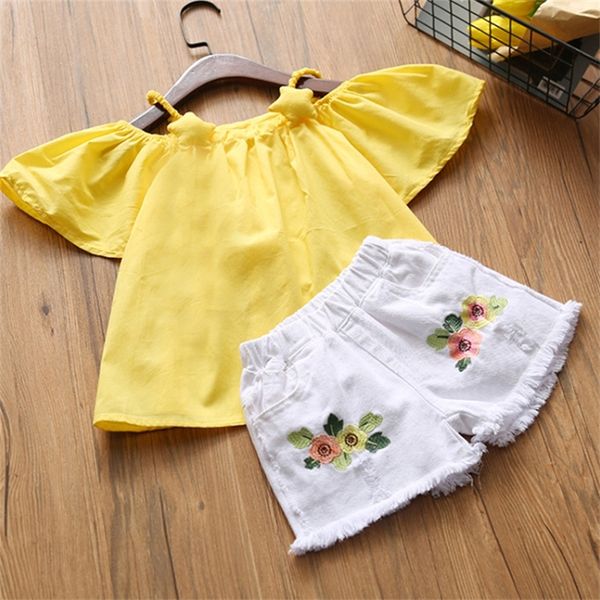 girls clothes 2019 new summer toddler girl clothes leisure sling embroidered flower shorts style 2 pcs kid clothes y200623, White
girls clothes 2019 new summer toddler girl clothes leisure sling embroidered flower shorts style 2 pcs kid clothes y200623, White